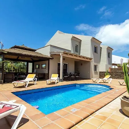 Privada En Villa Corralejo